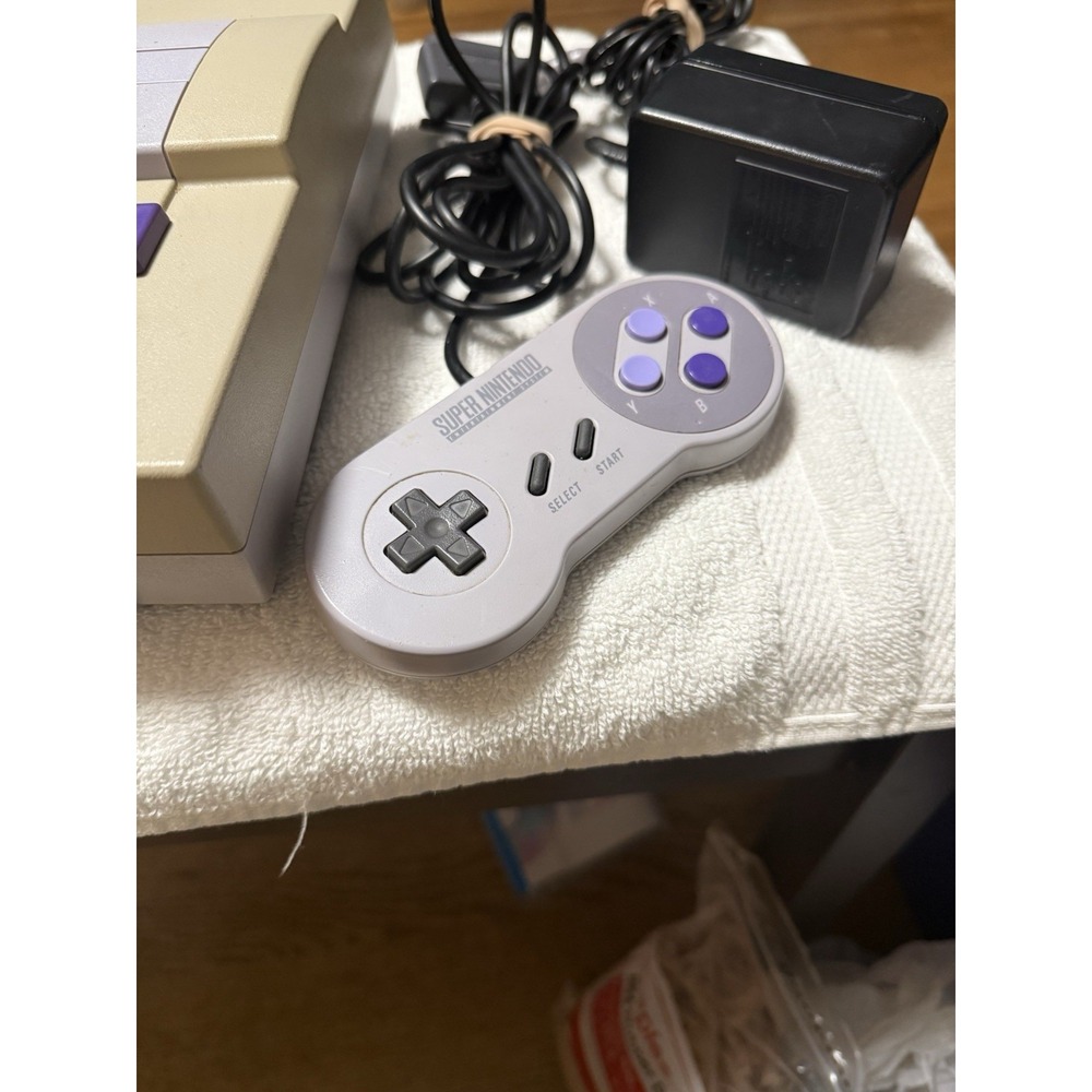 Super‎ Nintendo SNES Console Bundle With Controller , No Video Cable - Picture 3 of 6